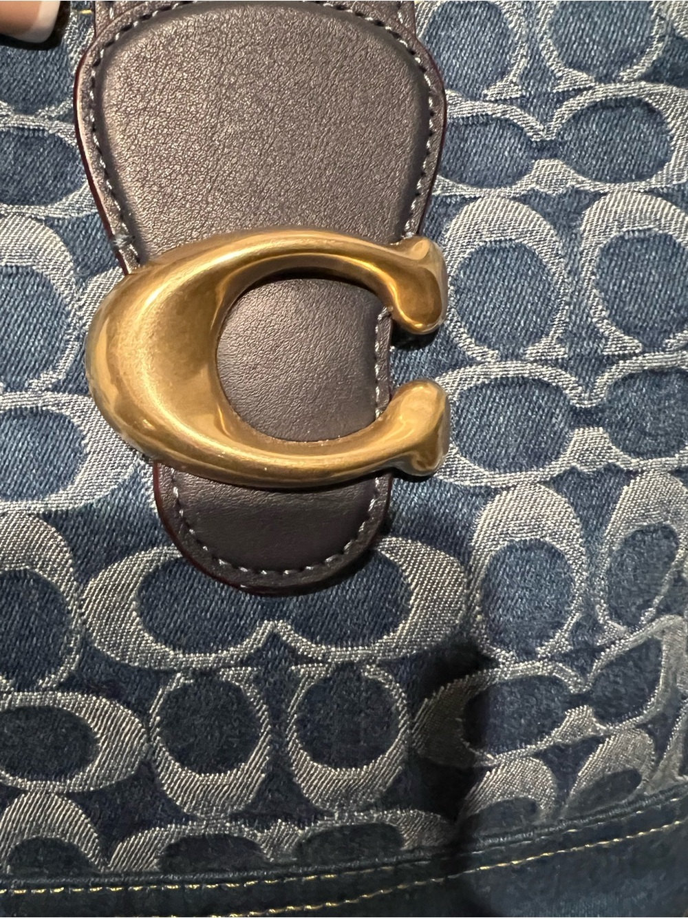 Coach Tali Bucket Bag in Signature Denim
CA107 - Picture 4 of 12